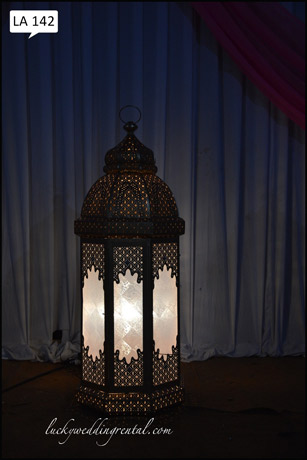Lucky Wedding Rental lanterns decoration