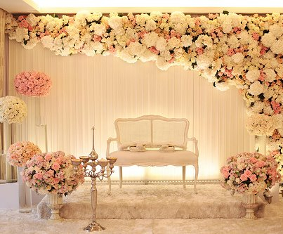 Things To Consider When Using Wedding Stage Rentals
